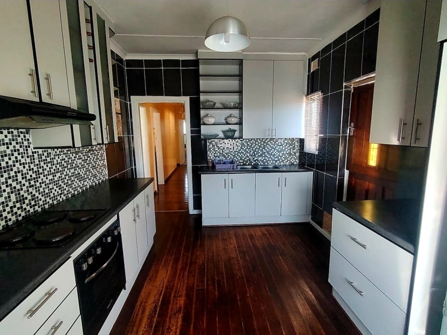 3 Bedroom Property for Sale in Cambridge West Eastern Cape